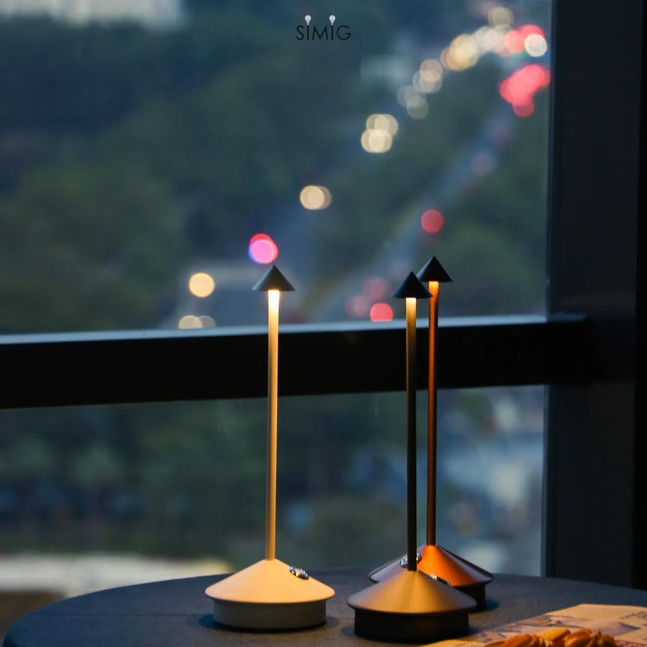 Glimma Rechargeable LED Table Lamp - Modern Portable Lamp for Living Room