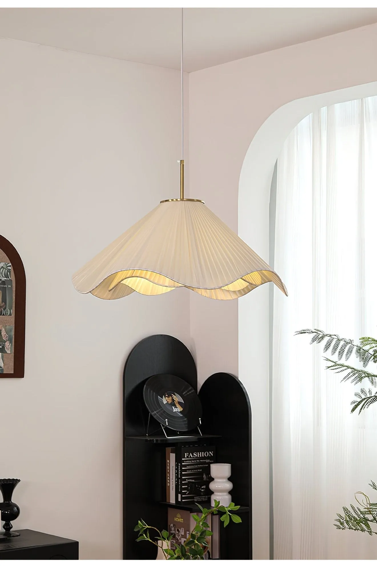 Nordic Cream Style Floral Pendant Lamp M458