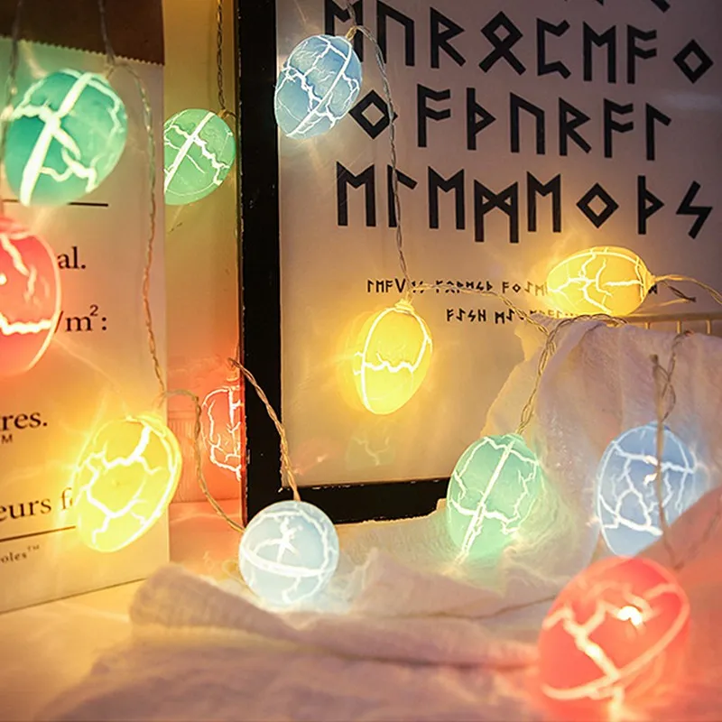 Cracked Egg LED String Light