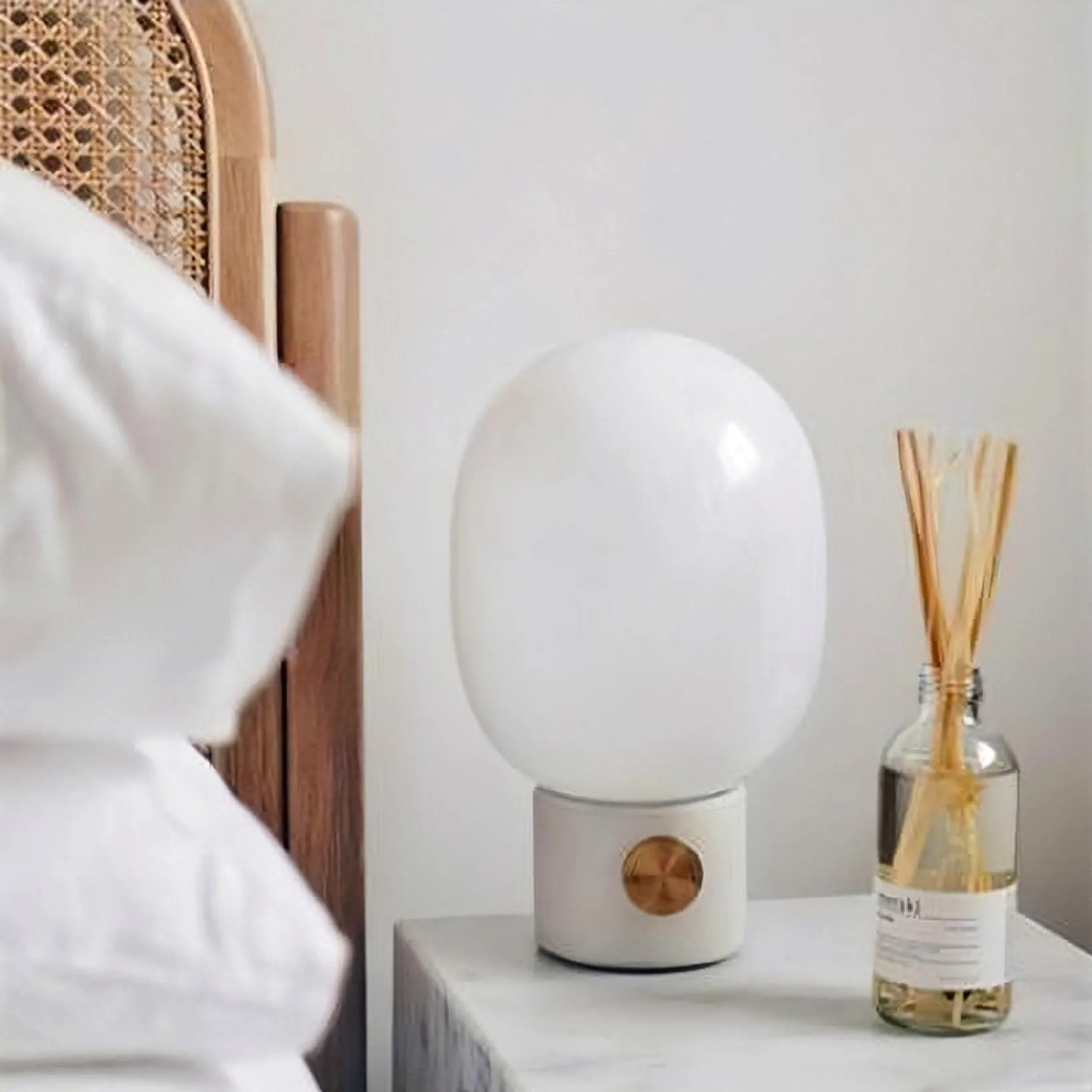 JWDA Table Lamp