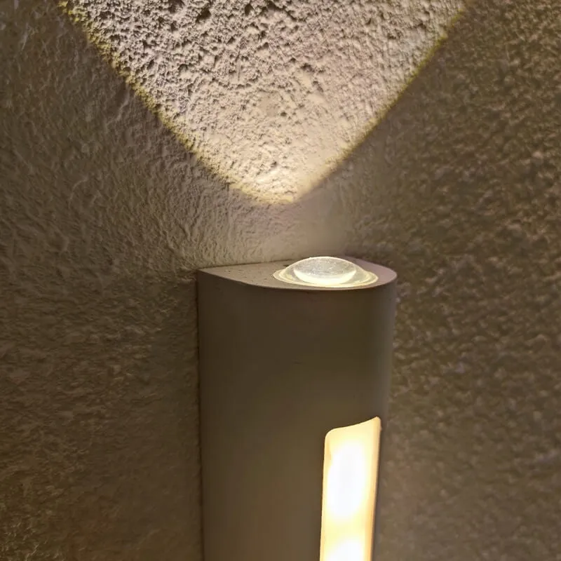 Modern LED IP65 Waterproof Outdoor Light T1996