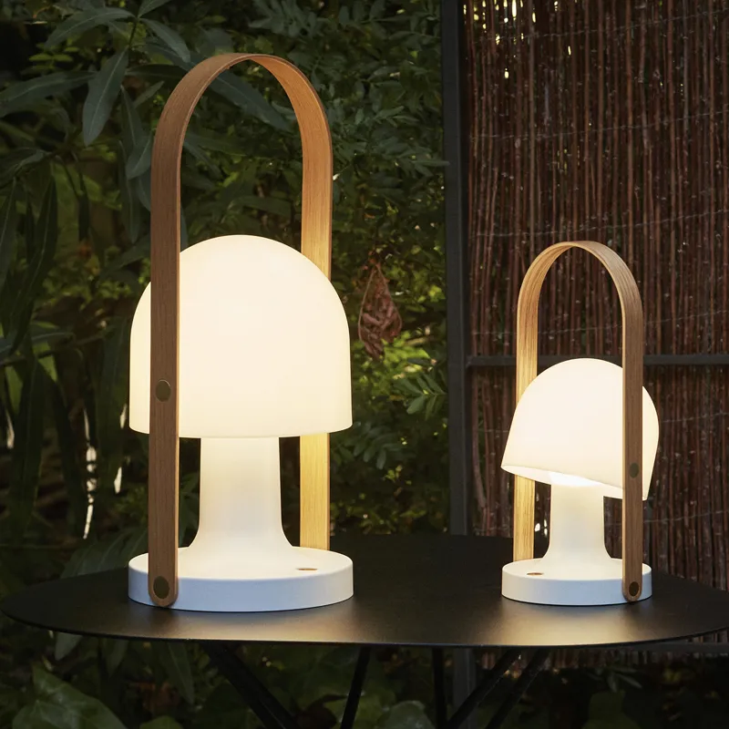 FollowMe Table Lamp