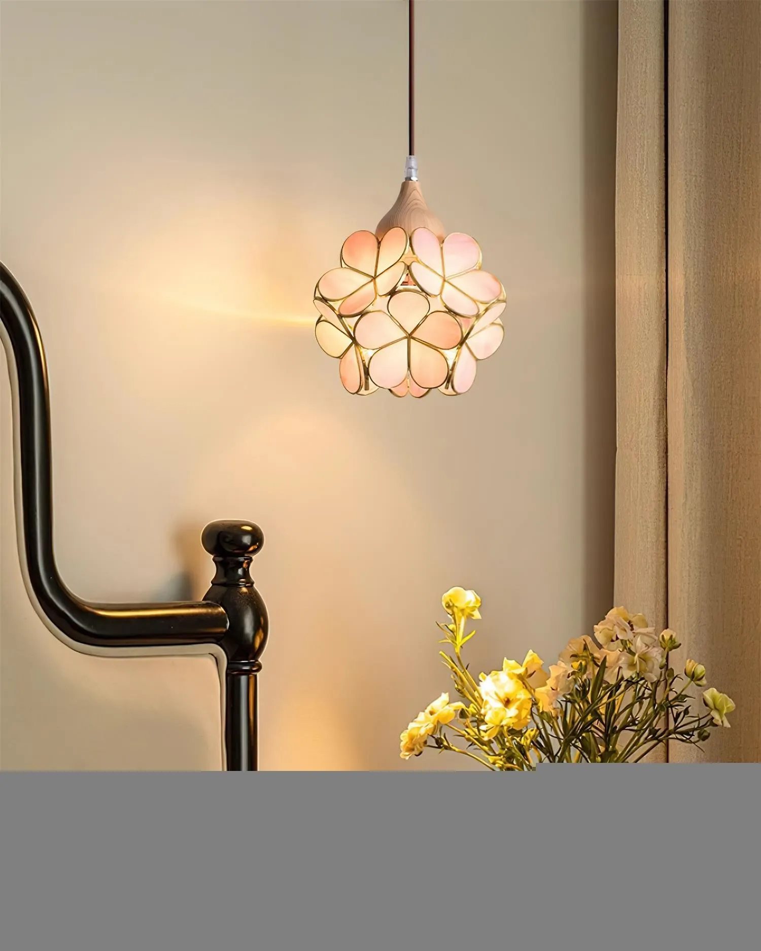French Creative Pastoral Style Flower Pendant Light M136