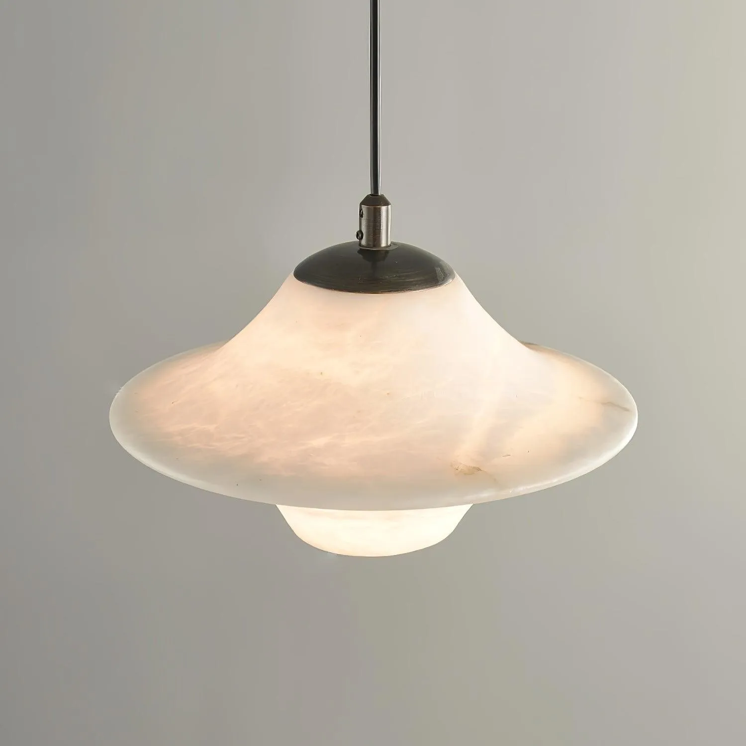 Saucer Alabaster Pendant Light M413