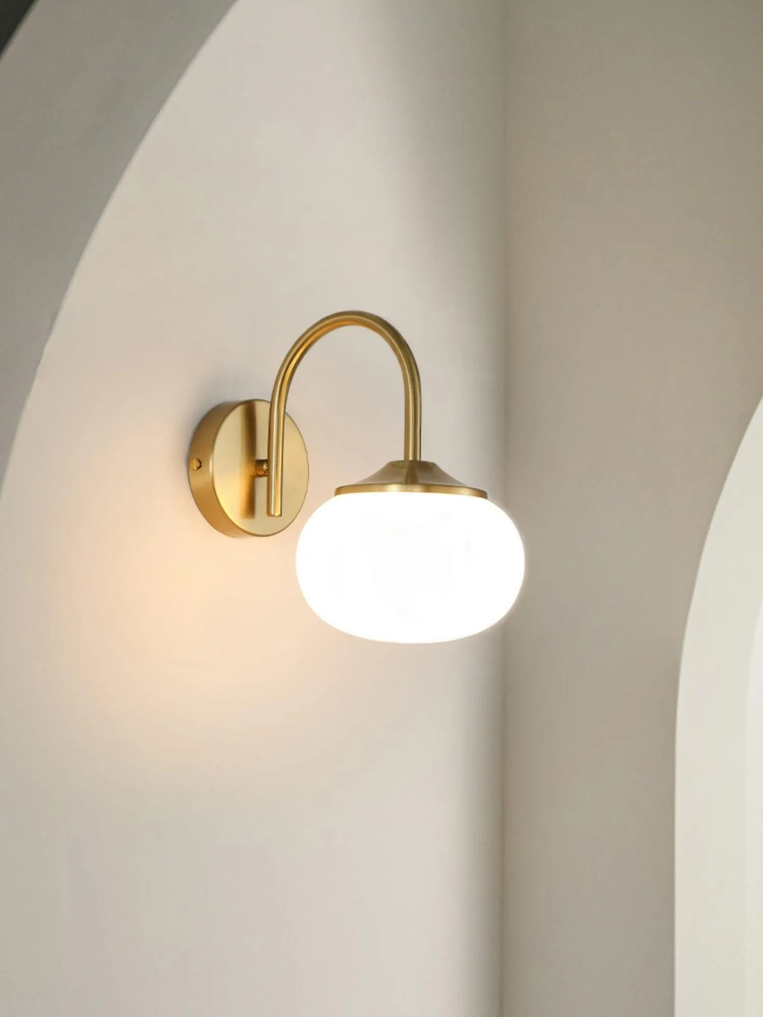 Traditional Round Classic Wall Lamp M261