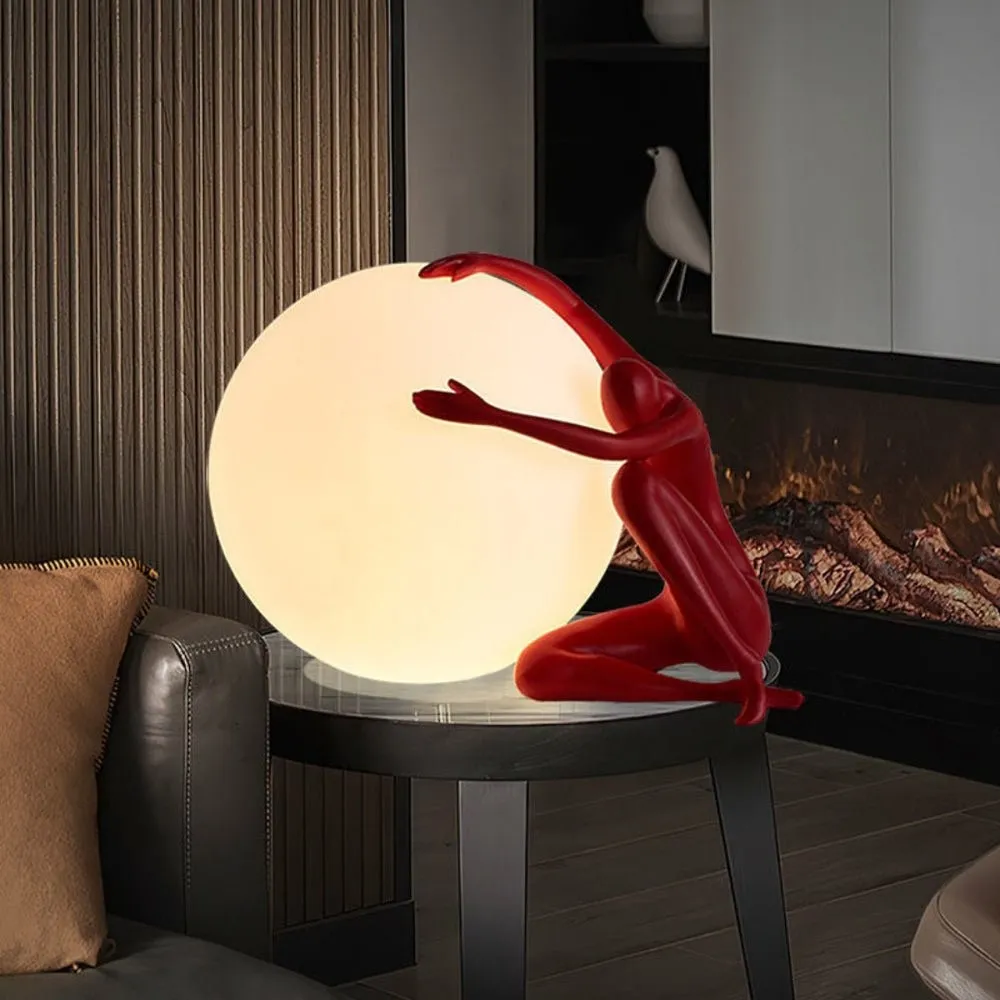 Humanoid Ball Holding Table Lamp M583