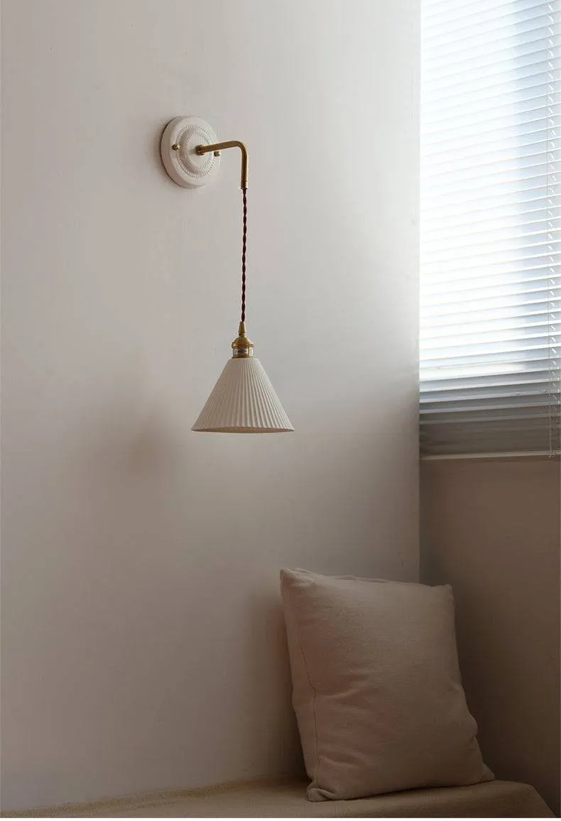 Elegant Ceramic Wall Sconce – Minimalist Modern Lighting for Living Rooms T449