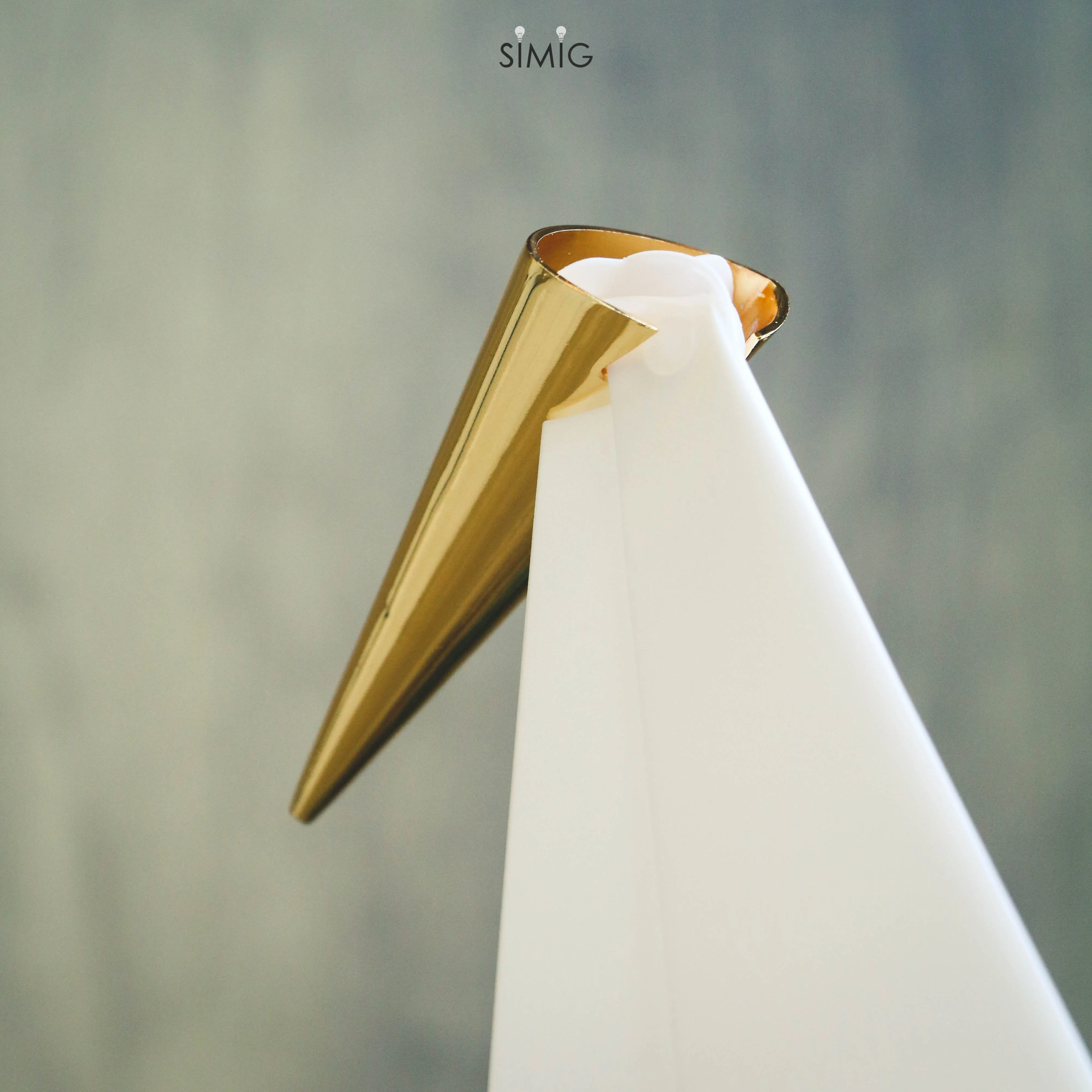 Perch Table Lamp