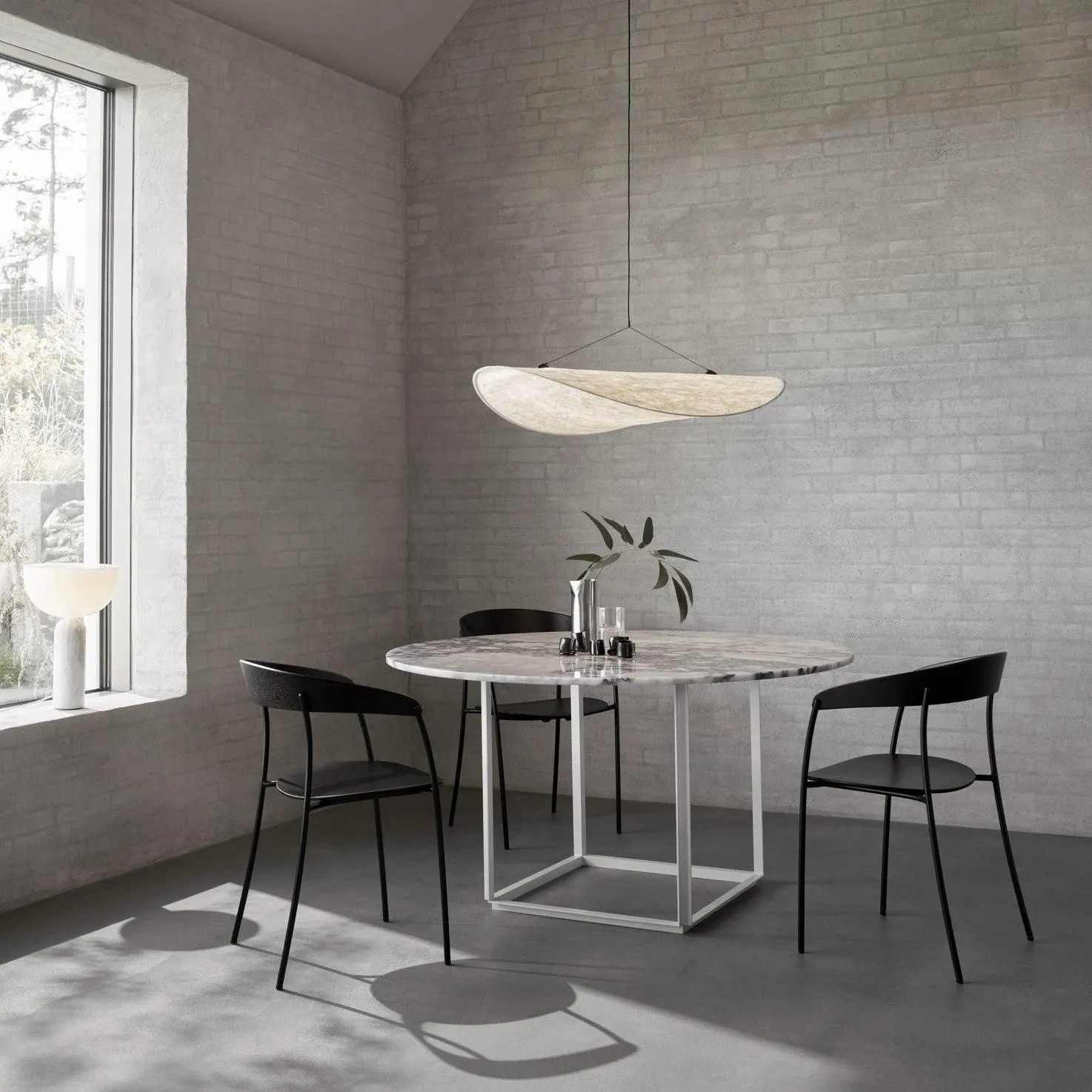 Tense Pendant Lamp - Contemporary Silk Design for Dining Area S51