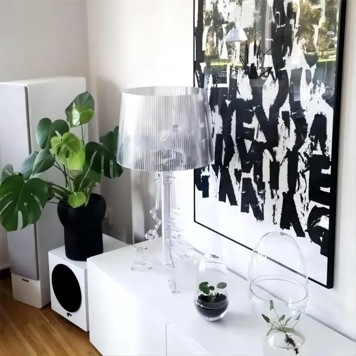 Bourgie Table Lamp