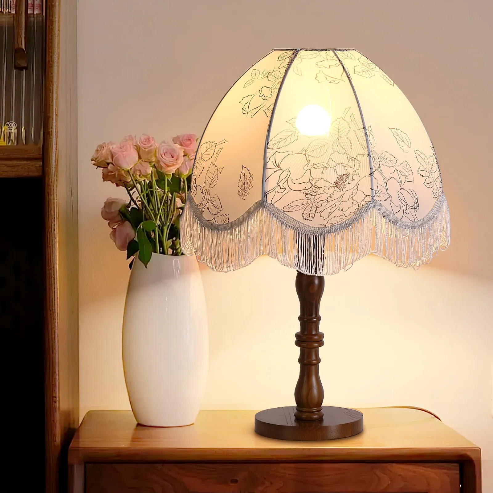 Luxury Printed Tassel Table Lamp M425