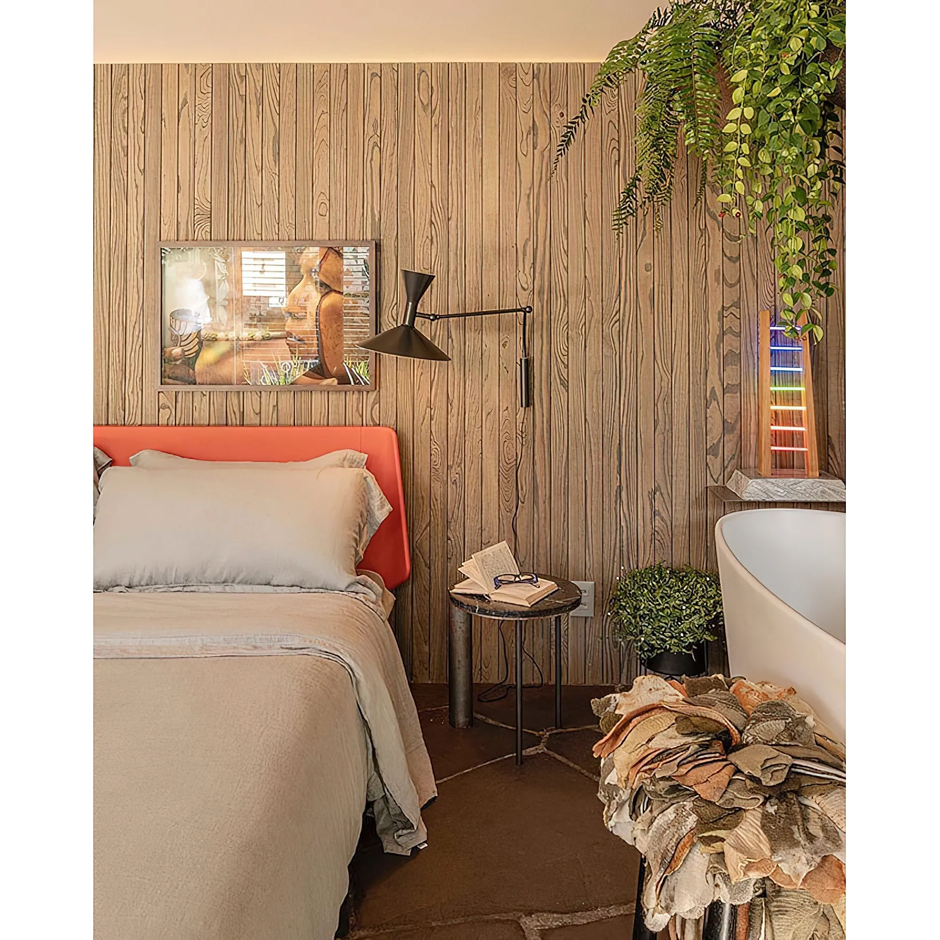 Marseille Swing Arm Plug-in Sconce T1947