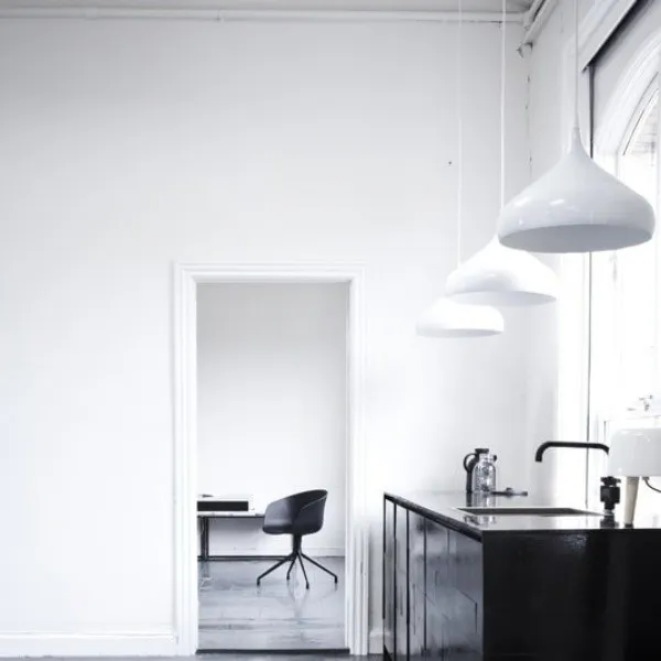 Spinning BH2 Pendant Light