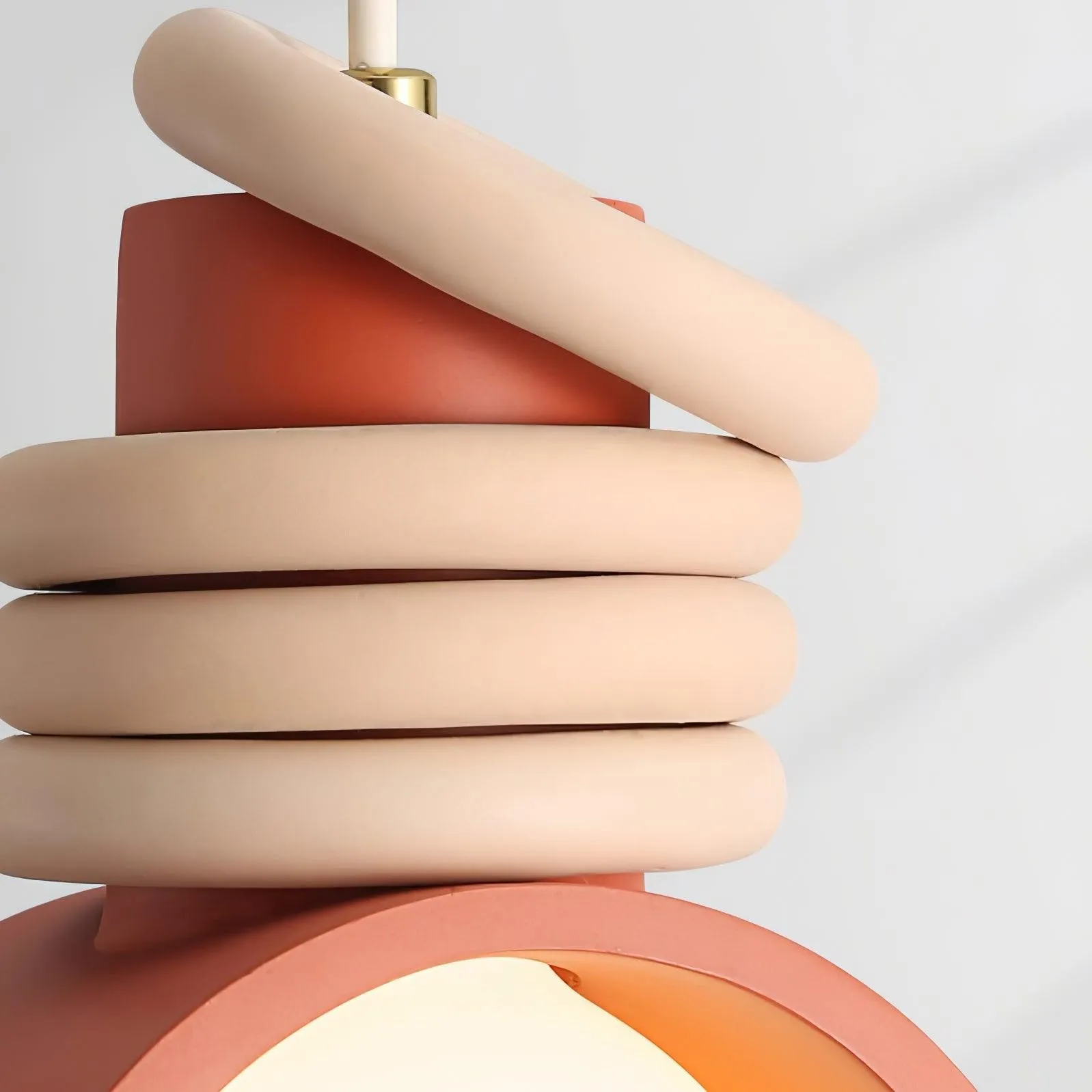 Modern Creative Resin Pendant Light M92