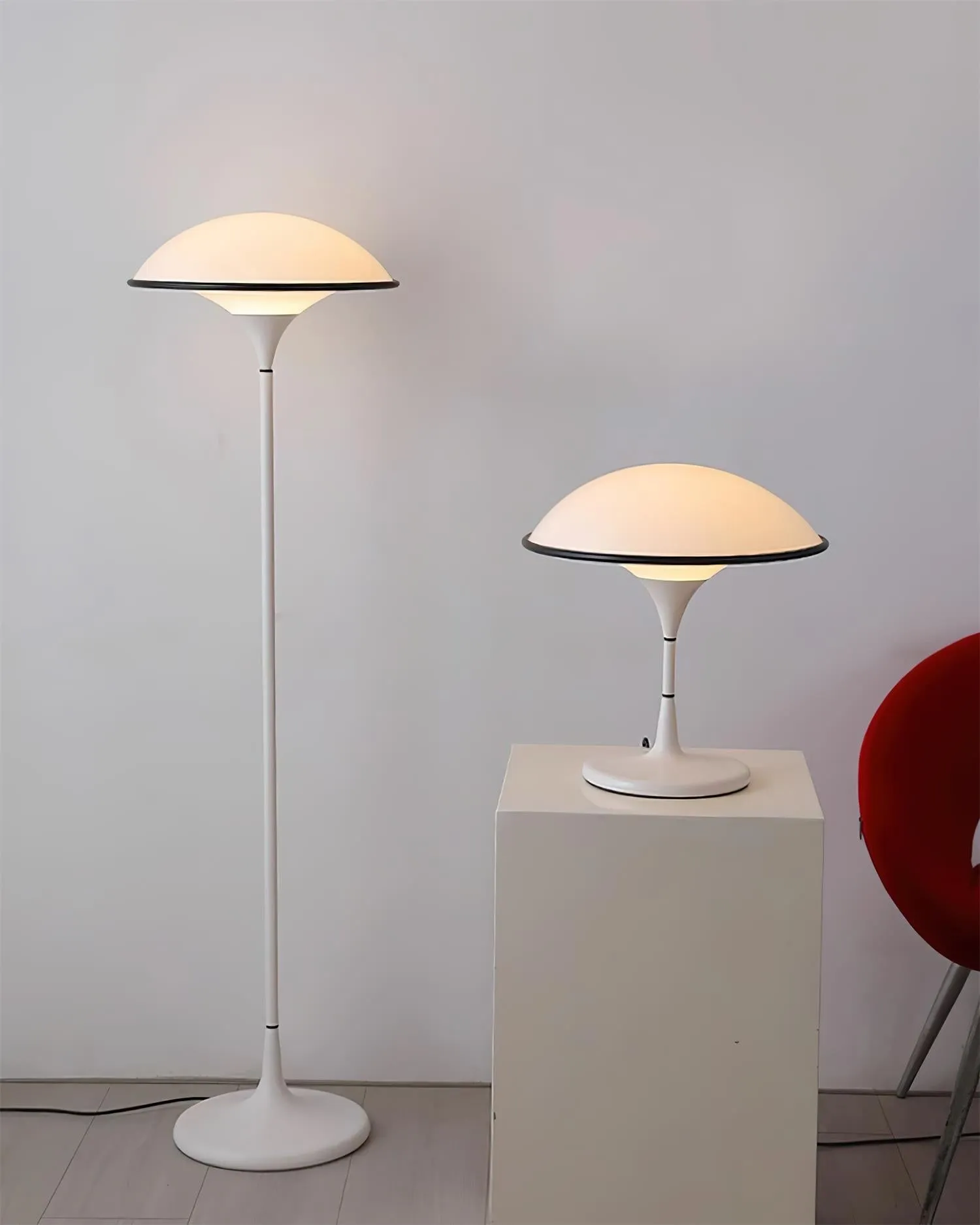 Danish Retro White Flying Saucer Floor Lamp M278
