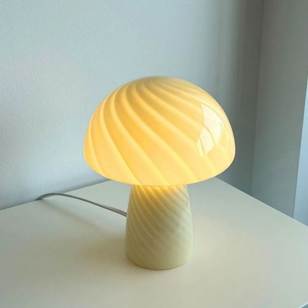 FUNGI TOWN Mushroom Table Lamp S84