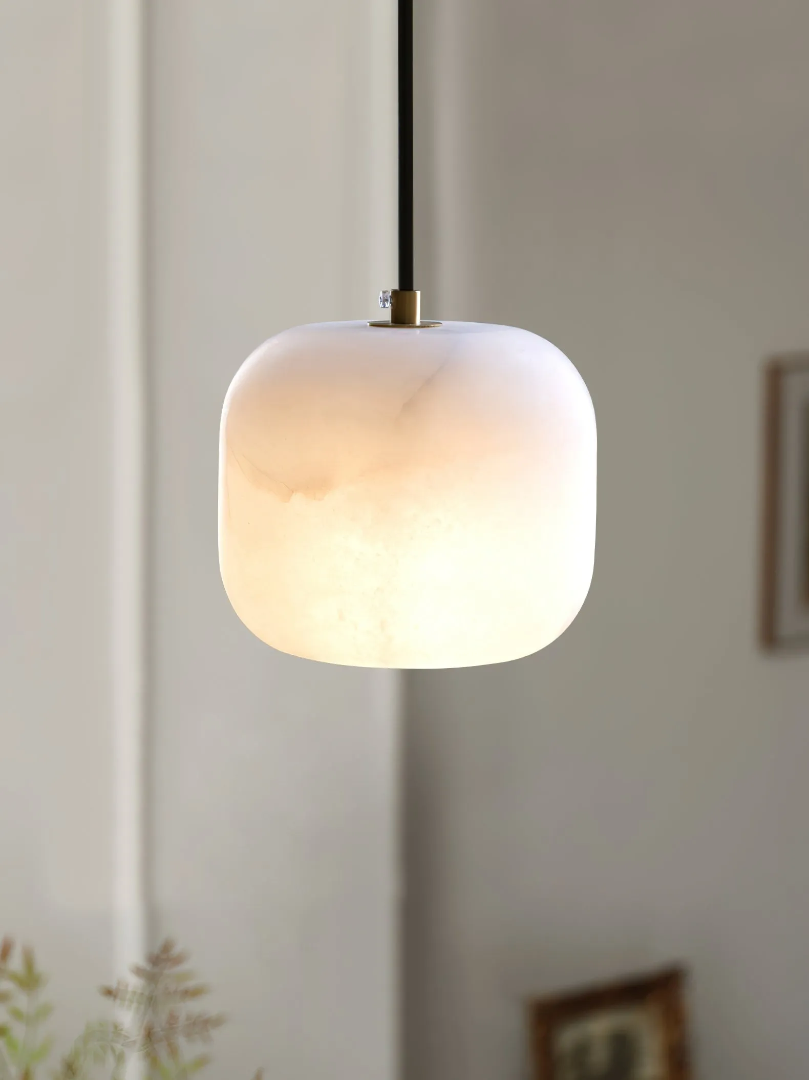 Alabaster Bedside Pendant Light T1647