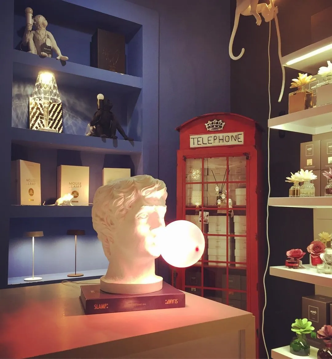 Wonder Artist Fashion Table Lamp M01