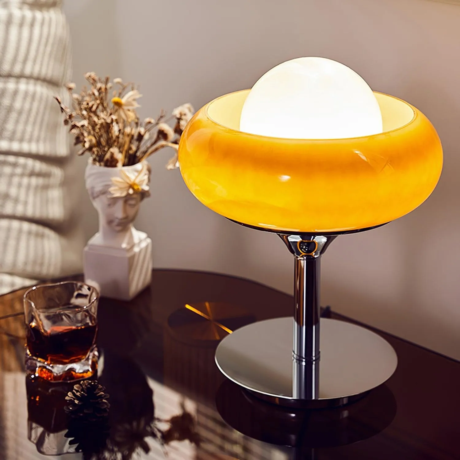Vintage Cream Table Lamp for Bedroom M54