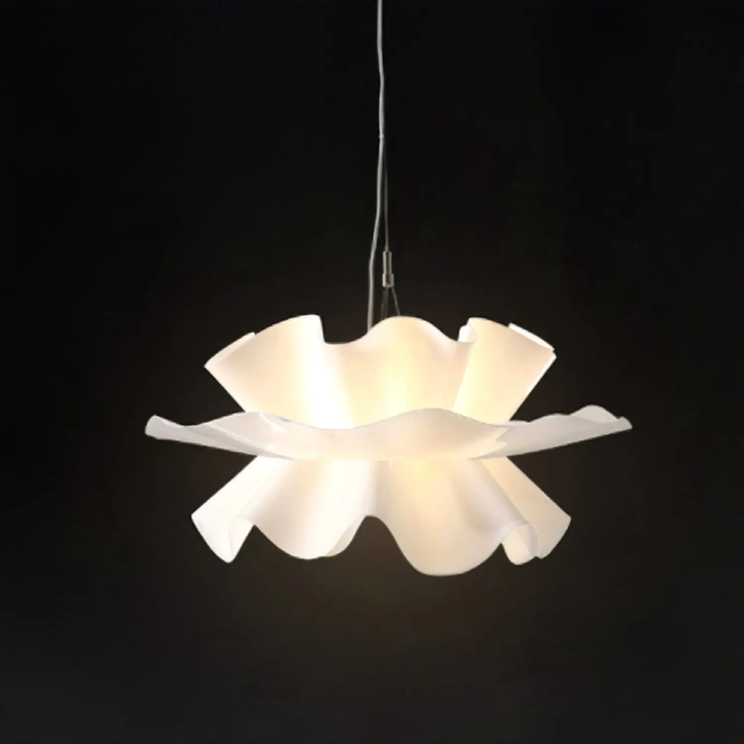 Flower Petal Pendant Light Modern Design - Dining Room Lighting S131