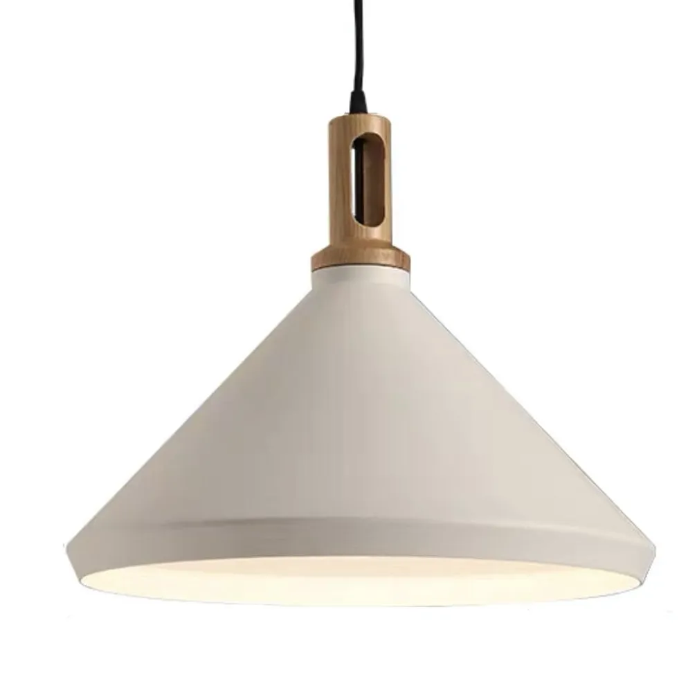 SCANDI Woody Pendant Light