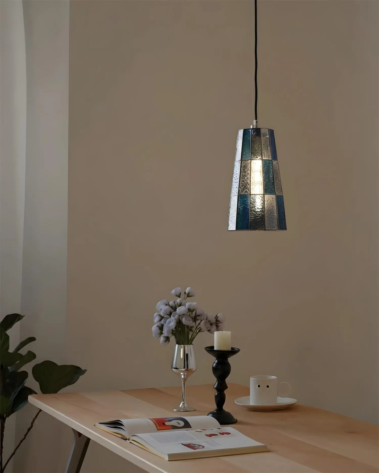 Fun Guy Pendant Lamp T1544