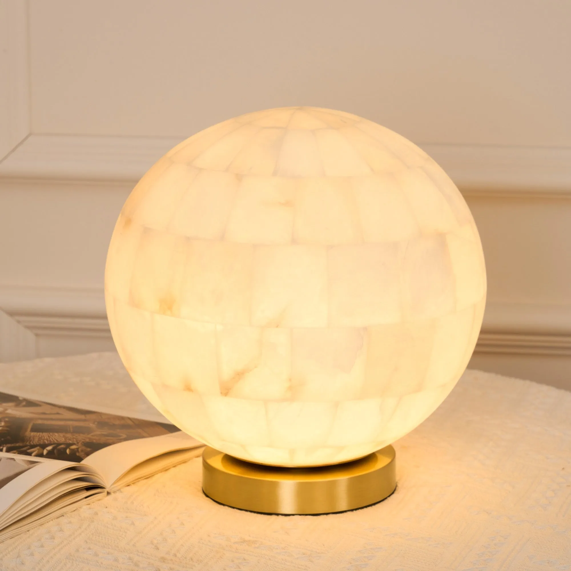 Alabaster Ball Table Lamp T1657