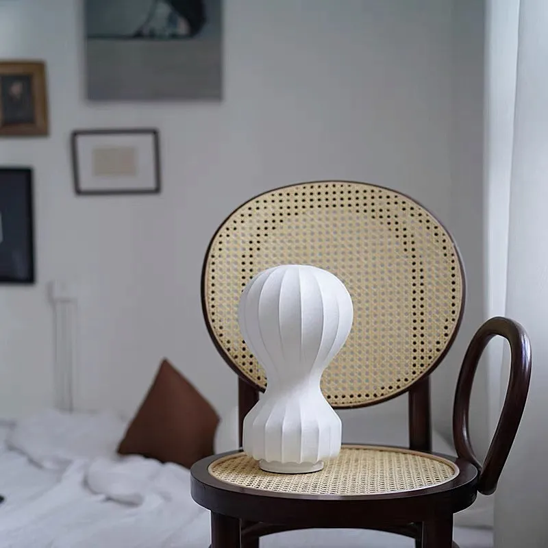Gatto Table Lamp