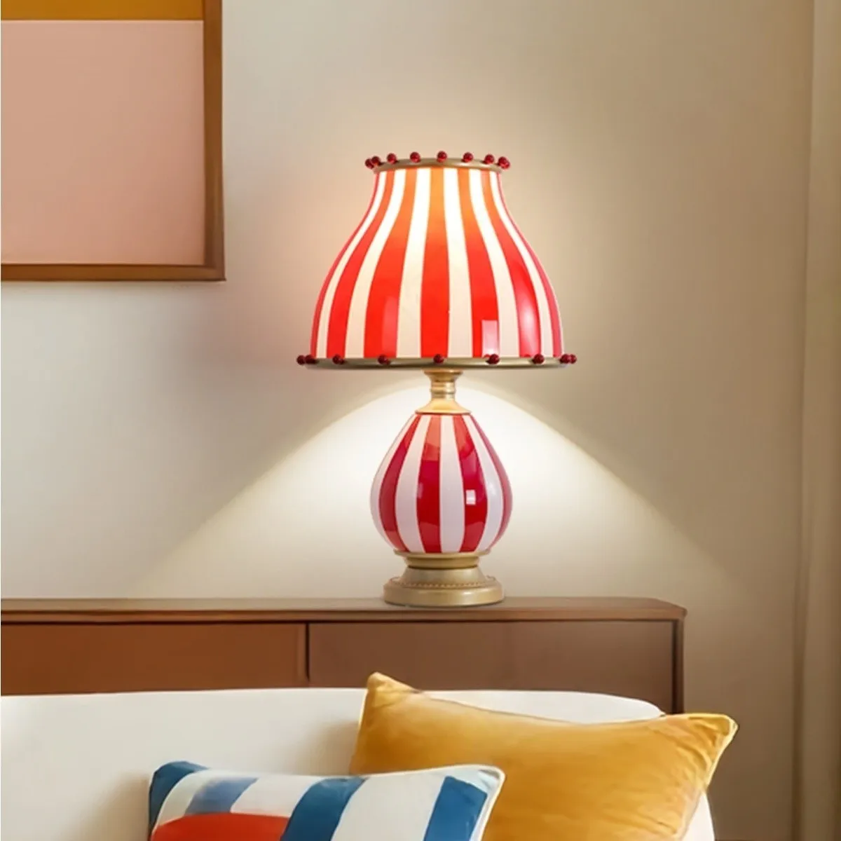 Festilo Circus-Style Metal Table Lamp — Vintage Living Room Accent S278