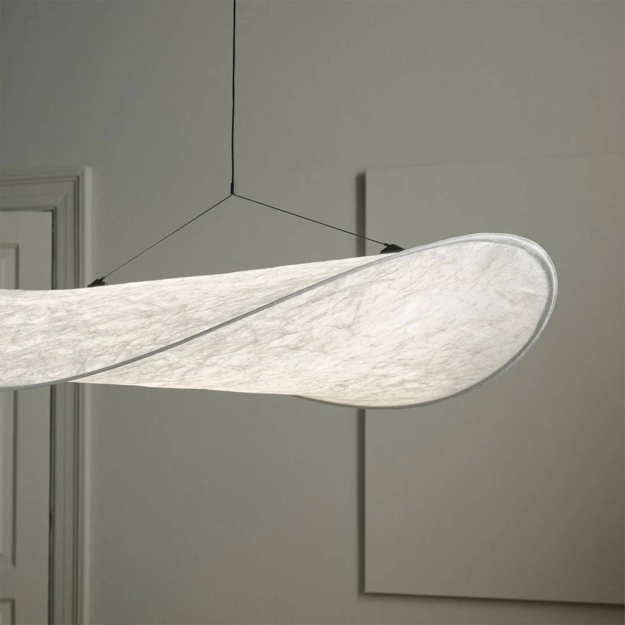 Tense Pendant Lamp - Contemporary Silk Design for Dining Area S51