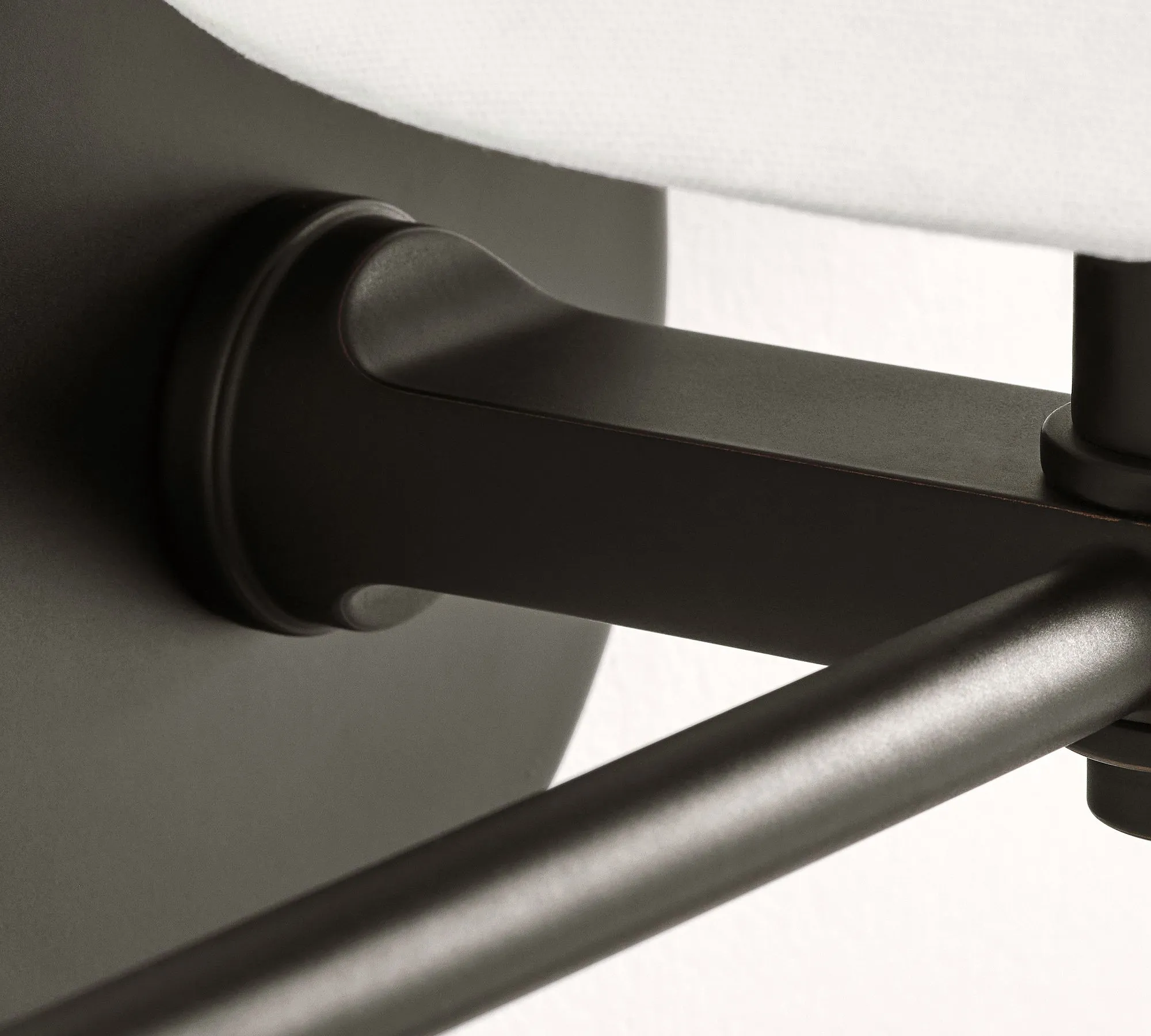 Modern Metal Wall Sconce – Adjustable Arms for Hallways T424
