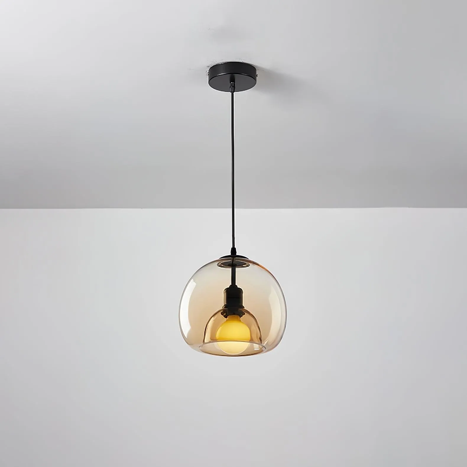 Pearl Essence Pendant Lamp M429