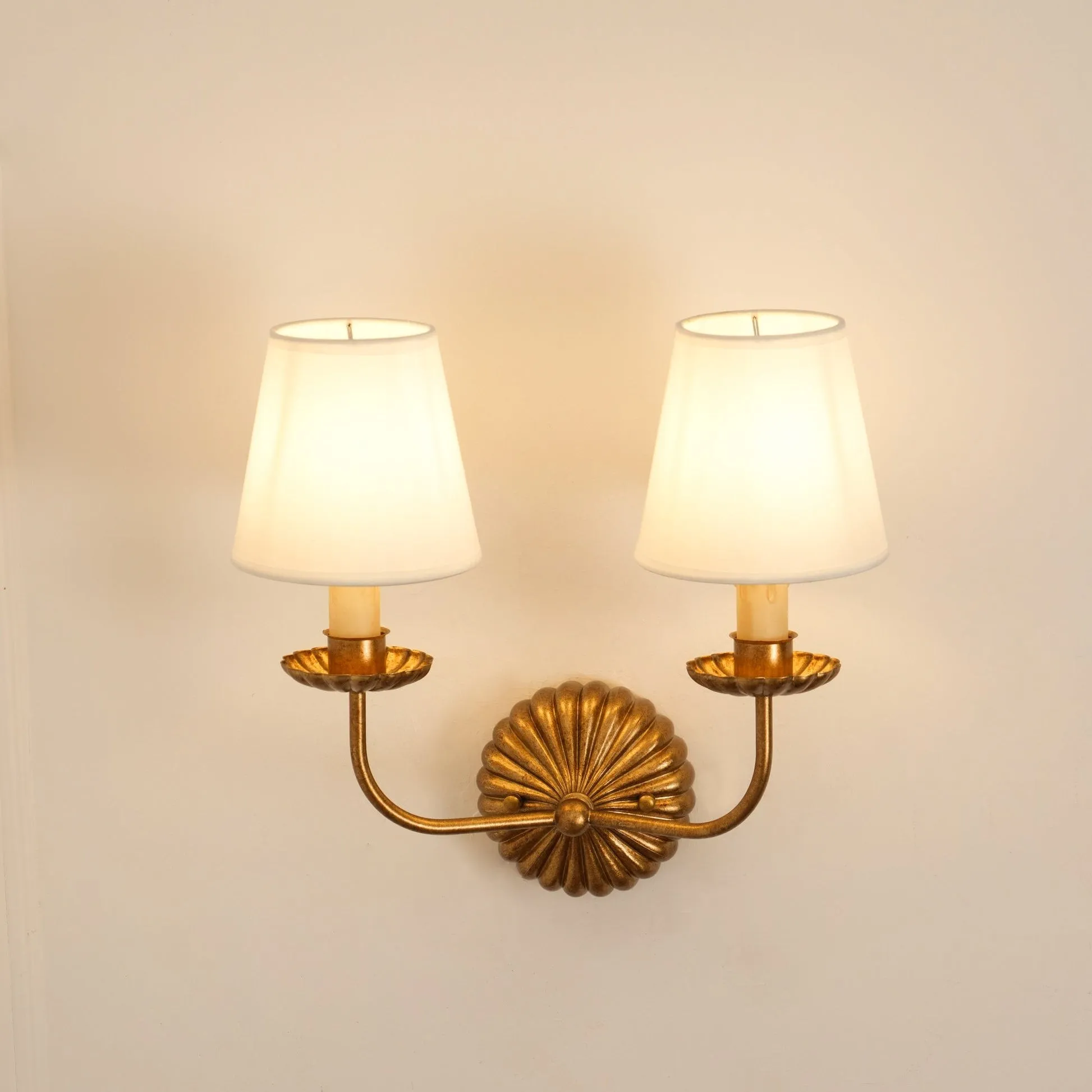 Catina Industrial Metal Grid Wall Lamp – Modern Sconce for Living Room T059