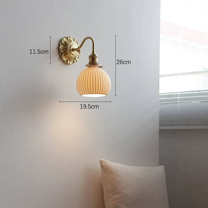 Elegant Ceramic and Brass Wall Sconce for Living Room and Hallway T432