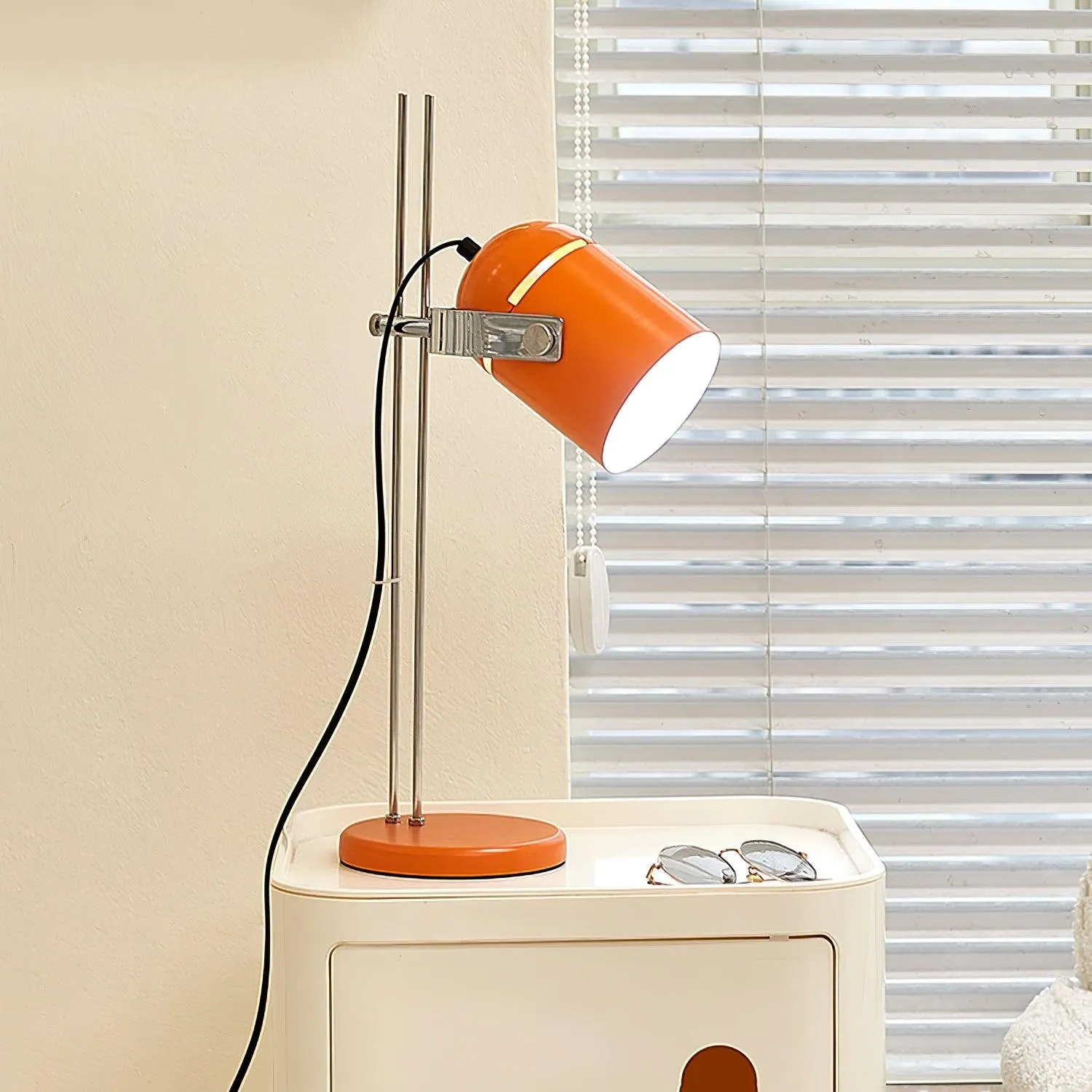 Adjusta Liftable Desk Lamp T1594