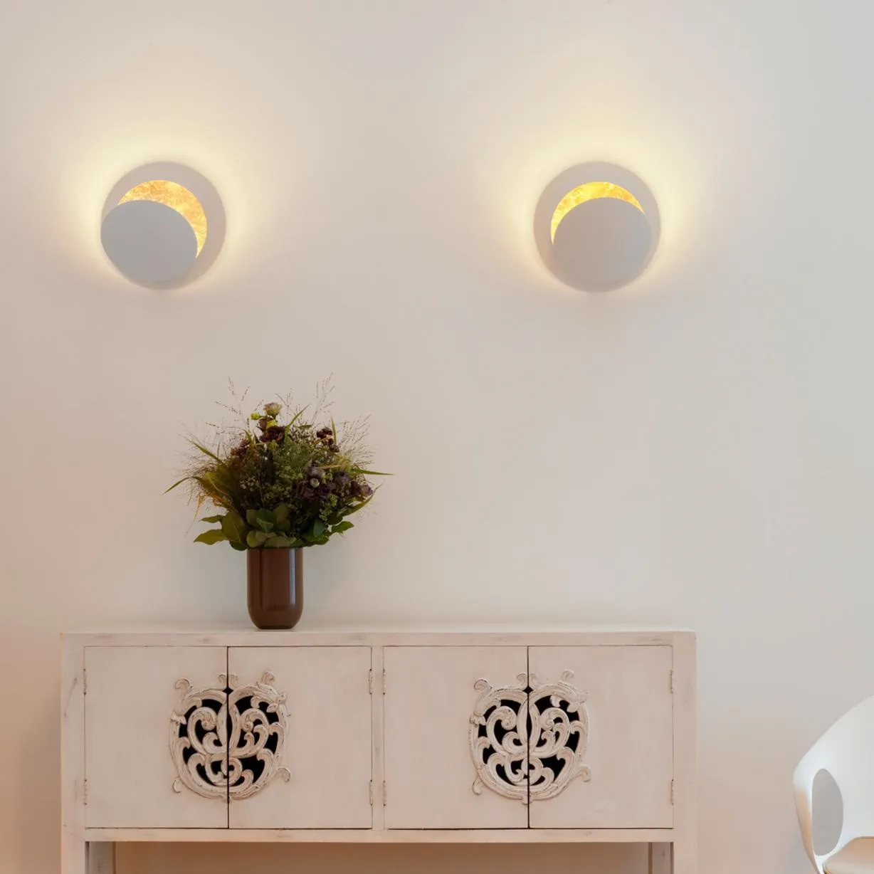 Discola Wall Lamp Metal Disc Design - Living Room Ambient Light