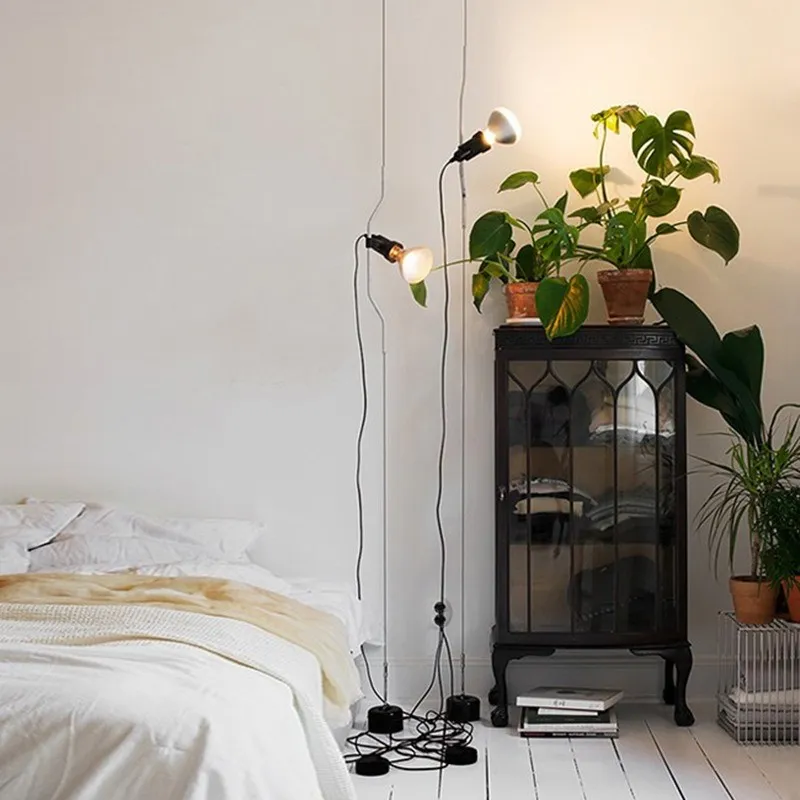 Fluxo Ceiling Lamp - Adjustable Design Lamp for Bedroom