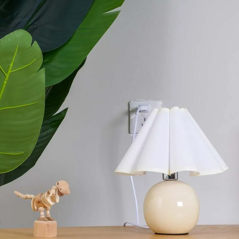 Scandinavian Vintage Table Lamp for Bedroom