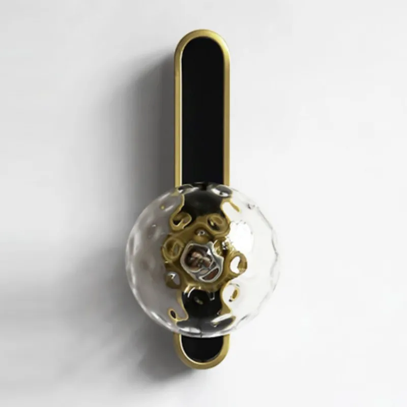 BRAN Glass Wall Punt Scone