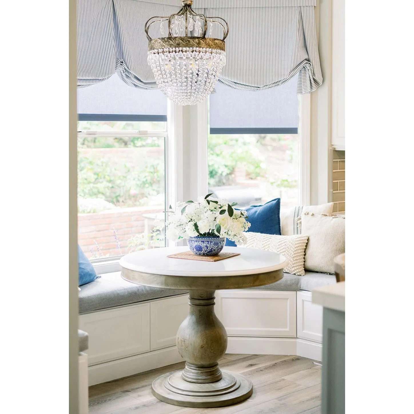 Abella Tear Drop Chandelier T1741