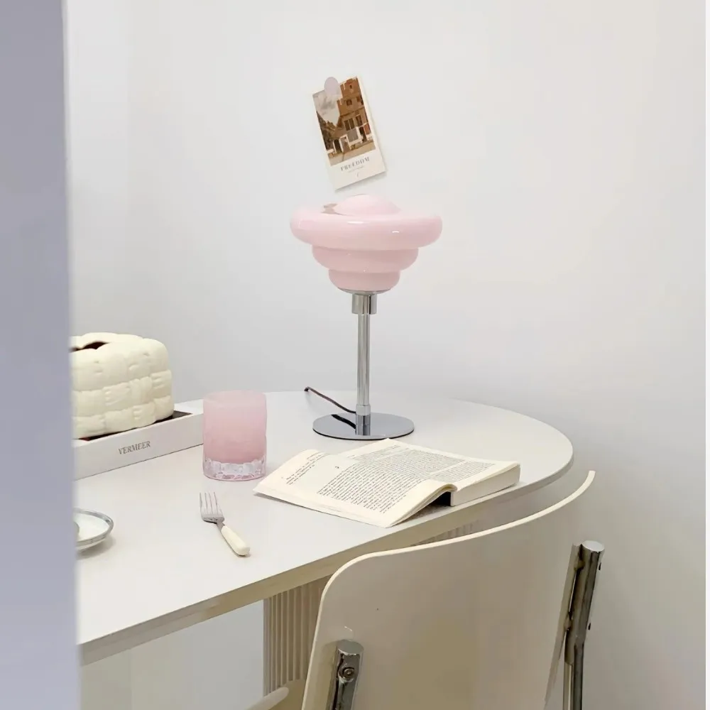 Modern Table Lamp Featuring Textured Glass Shade S247
