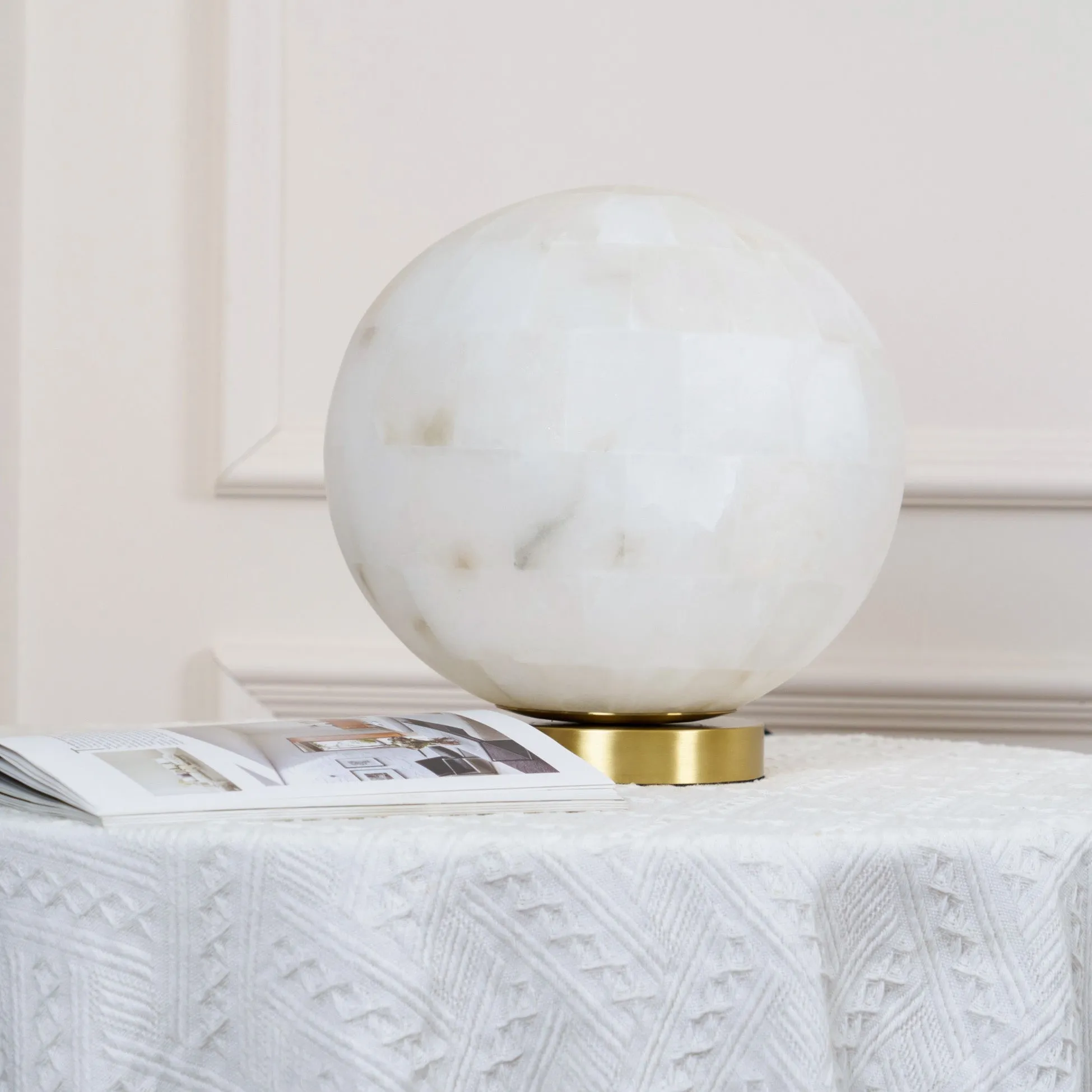 Alabaster Ball Table Lamp T1657