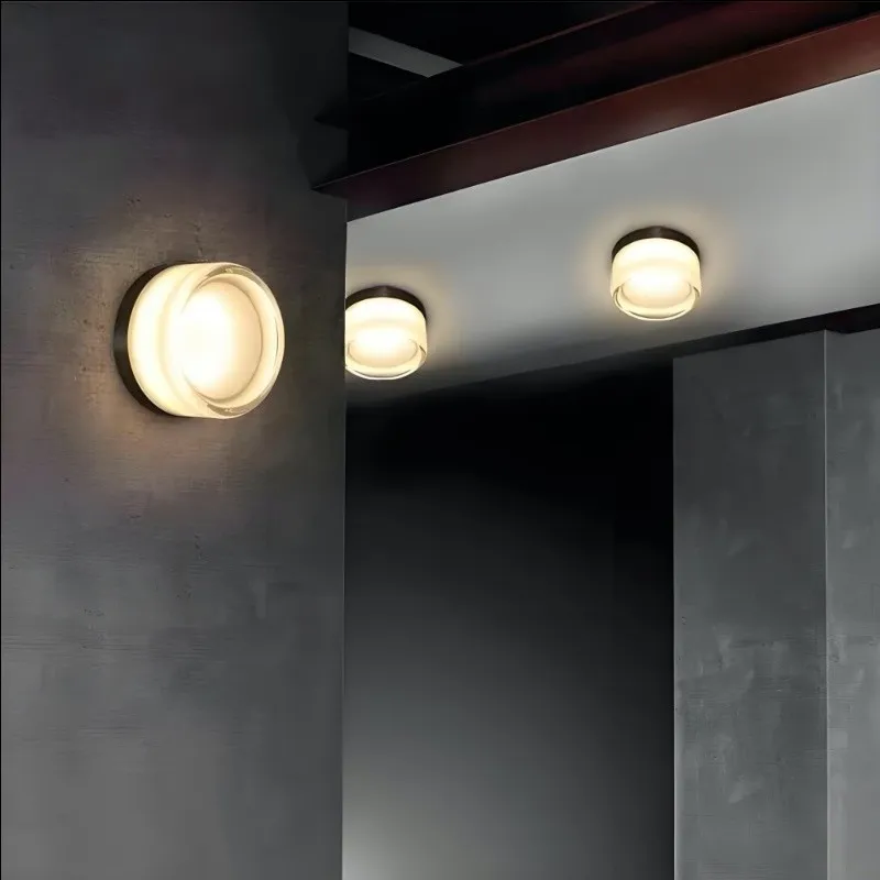 Modern Indoor/Outdoor LED Wall Lamp M36