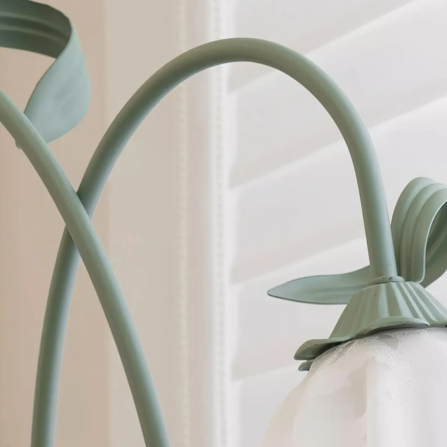 Creative Multi-Head Winding Flower Shape Floor Lamp M75
