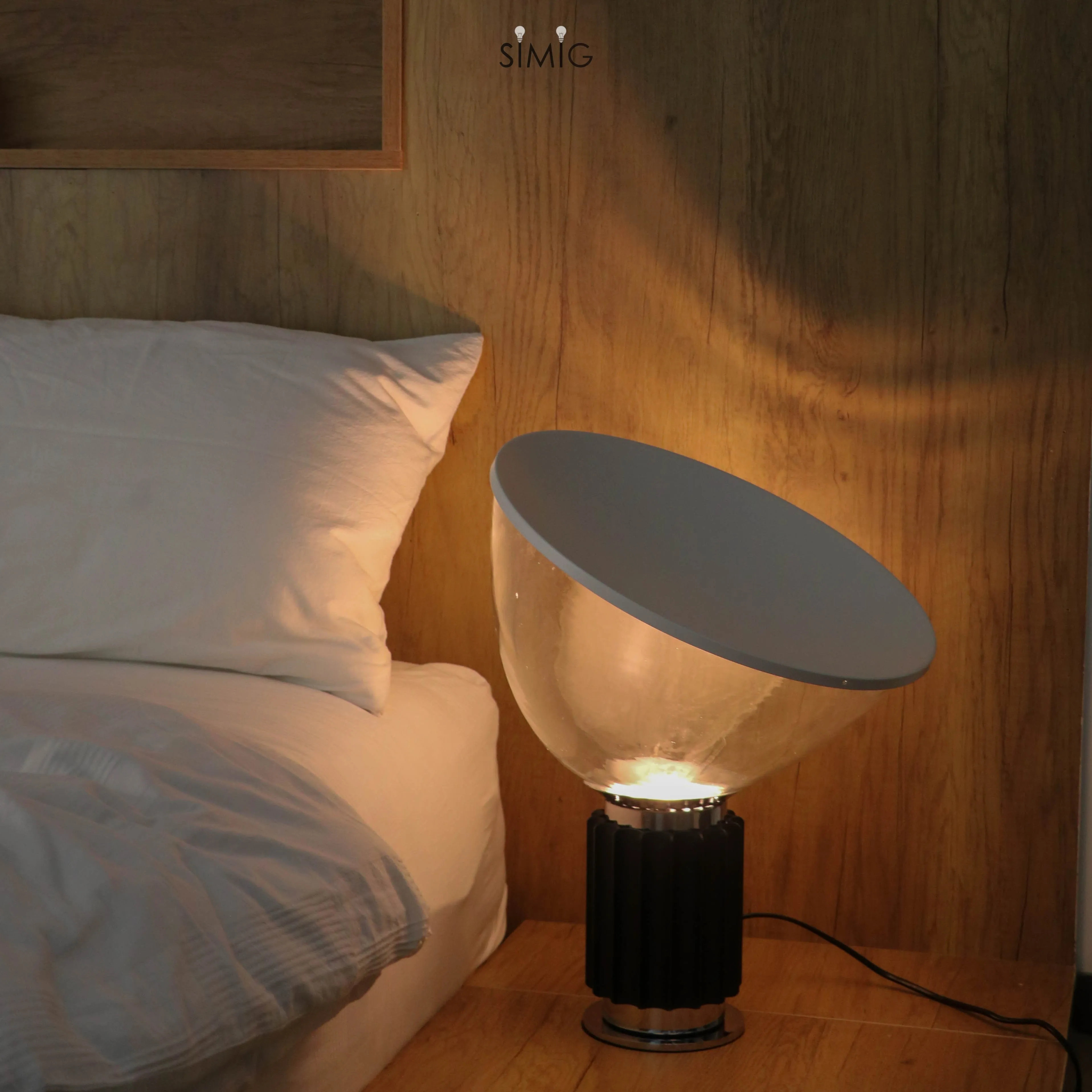 Bowlum Table Lamp - Designer Glass Table Lamp for Bedroom
