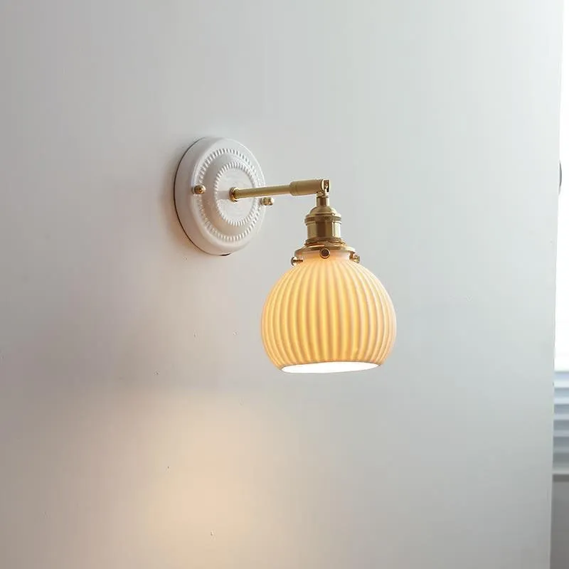 Vintage Ceramic & Brass Wall Sconce – Elegant Lighting for Bedrooms & Hallways T265