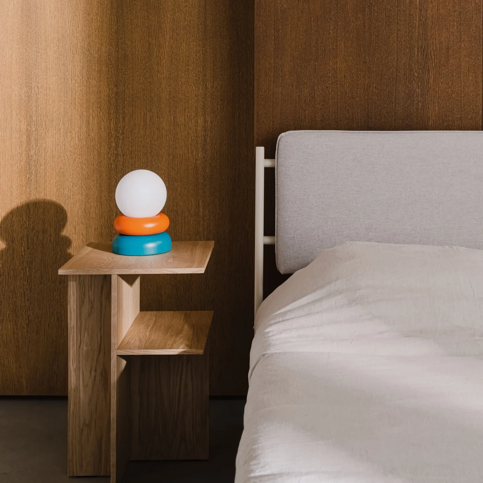 Elegant Table Lamp with Natural Wood and Glass Shade S233