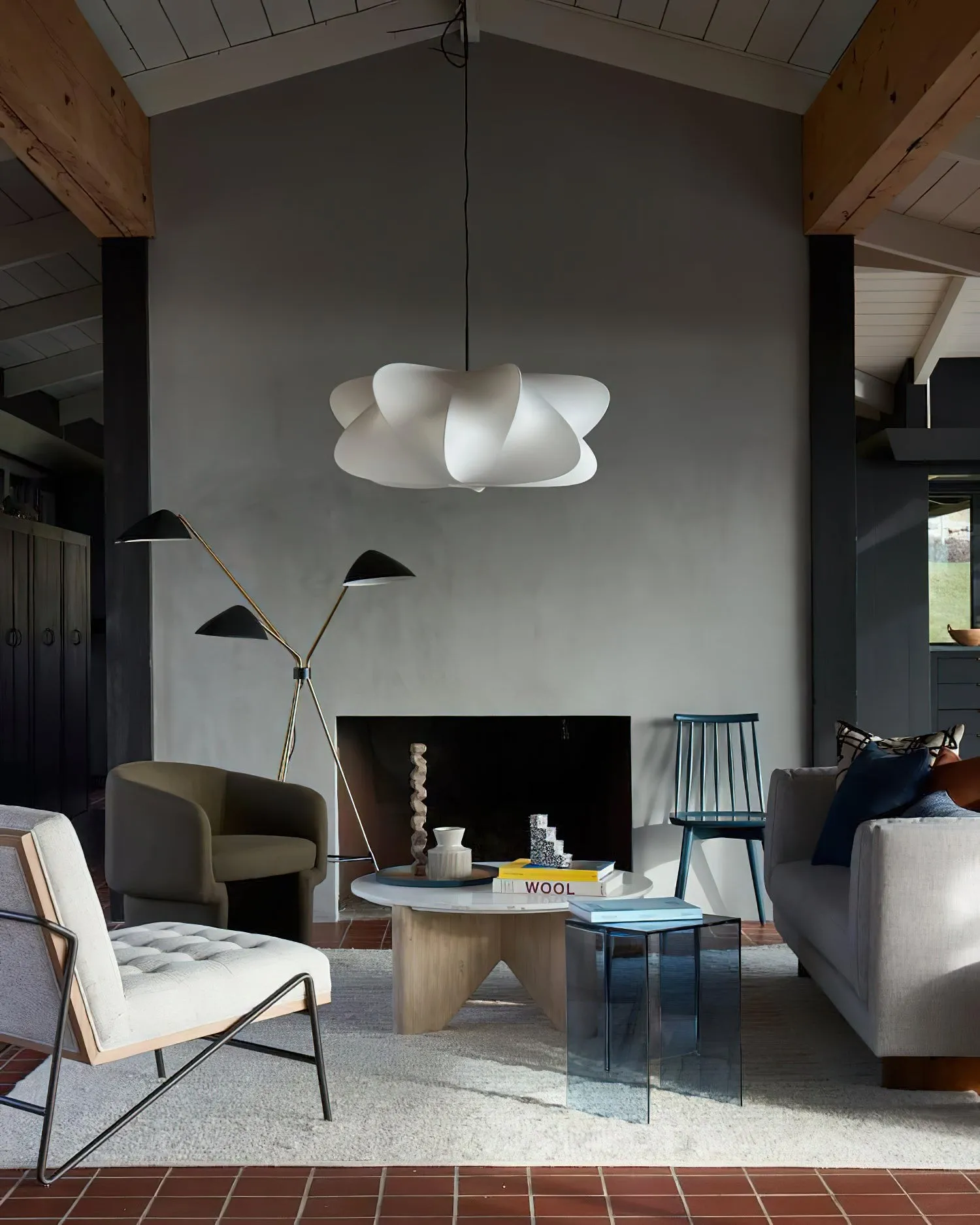 Sleek Modern Pendant Light - Adjustable Suspension for Dining Rooms M57