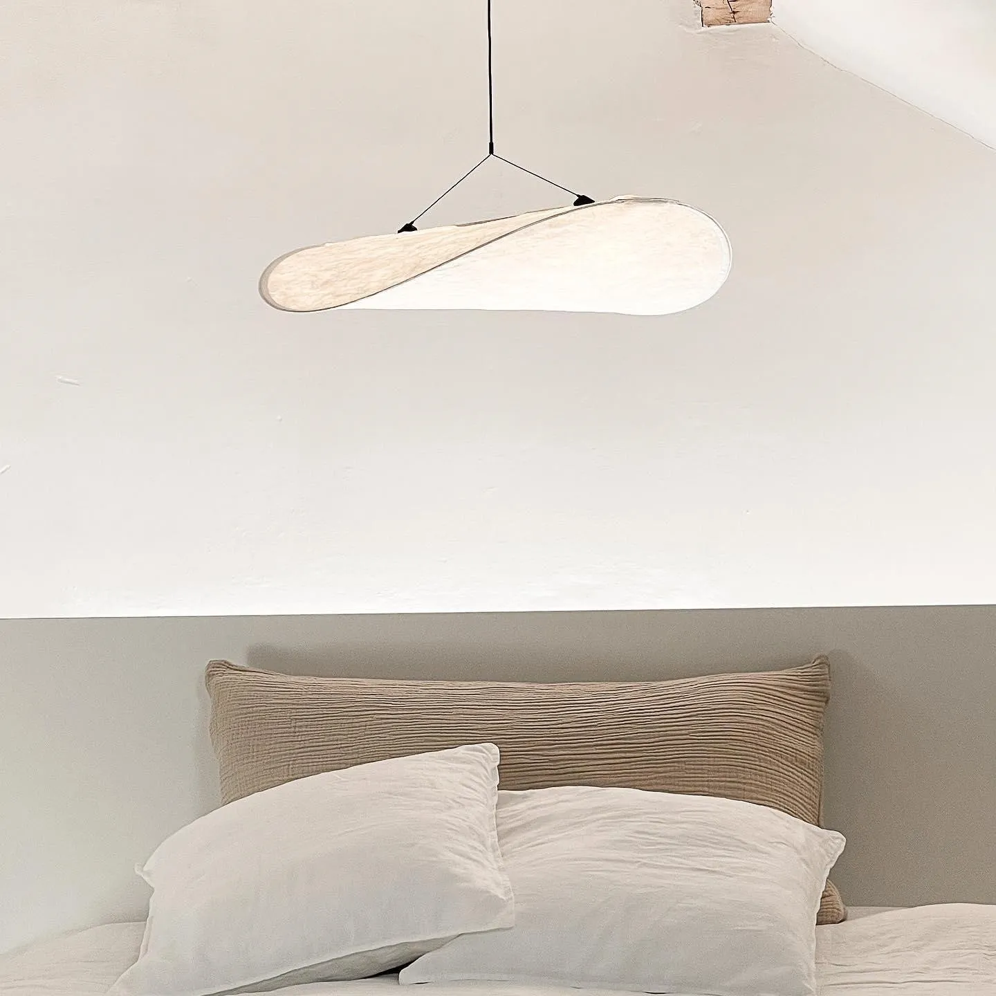 Tense Pendant Lamp - Contemporary Silk Design for Dining Area S51