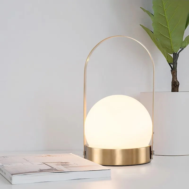 Carrie Basket Table Light